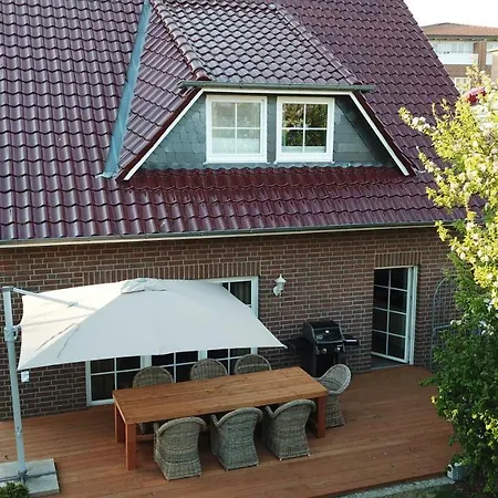 Semesterbostad Neptun17 Scharbeutz